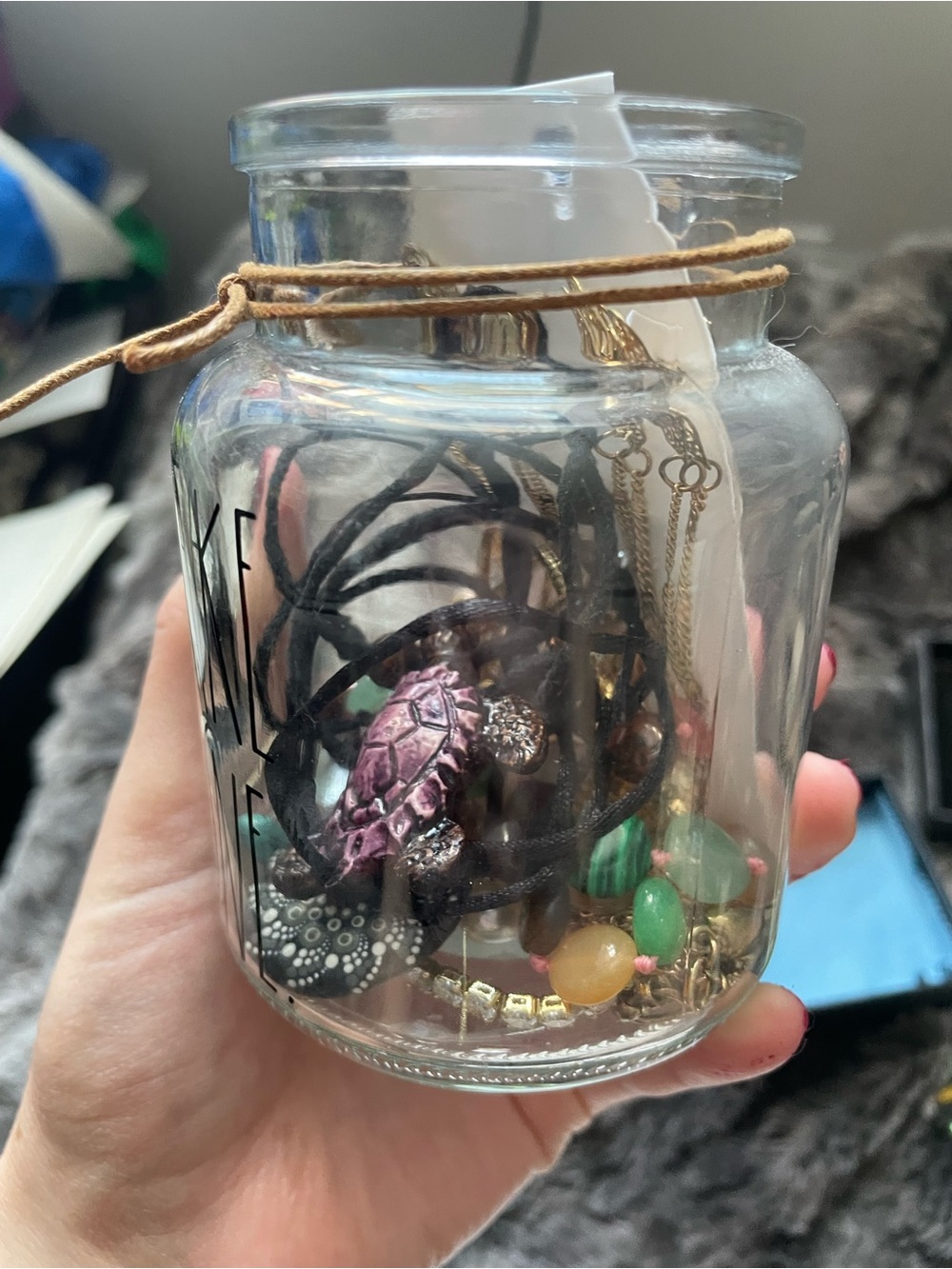 Assorted jewelry